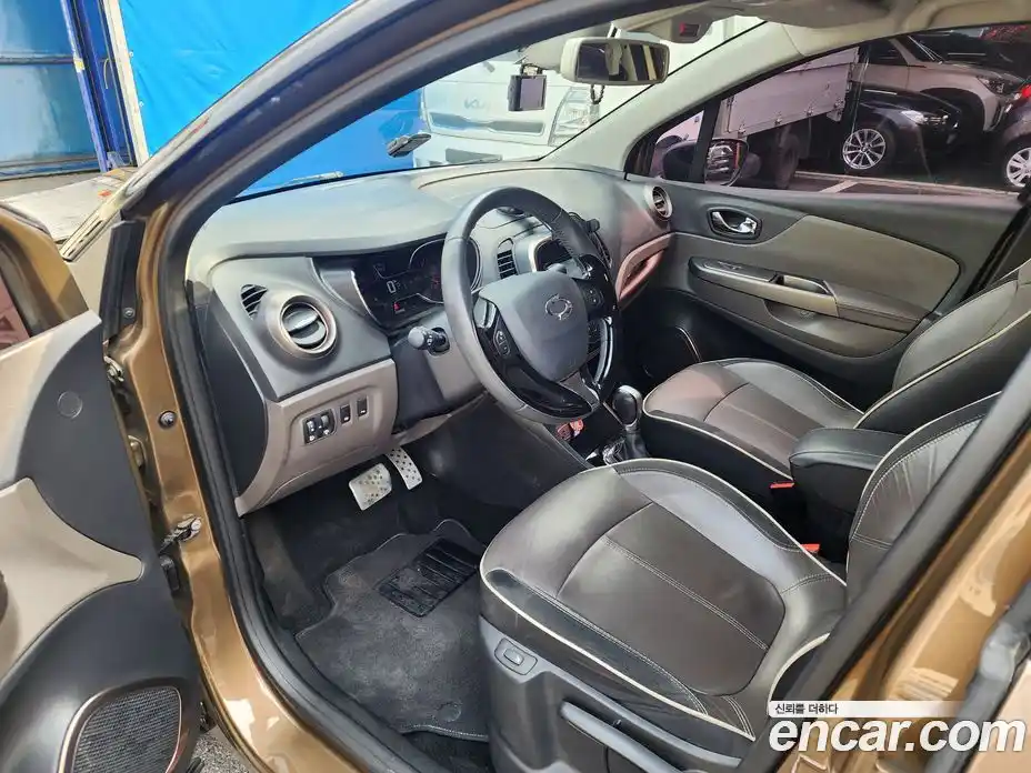 Renault QM3 2016 1.5 Автомат в Москве № 937303, фото 8