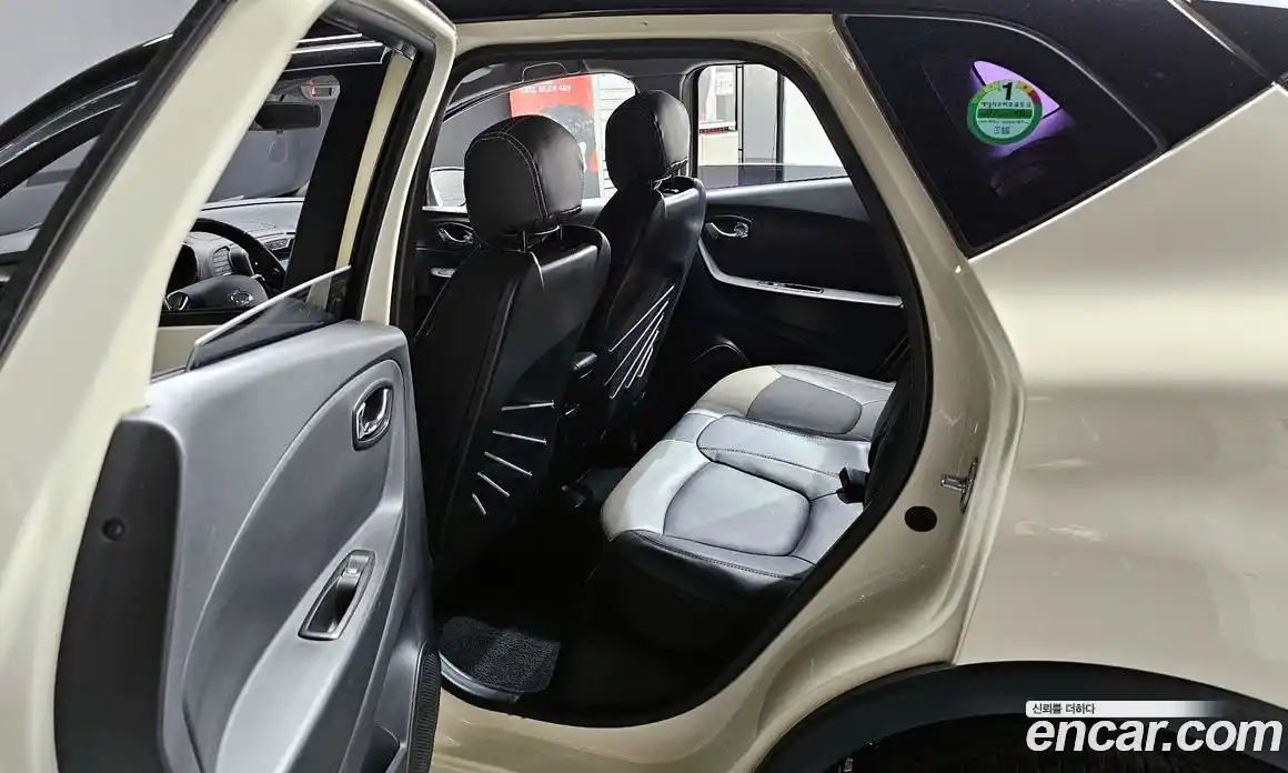 Renault QM3 2016 1.5 Автомат в Москве № 937539, фото 11