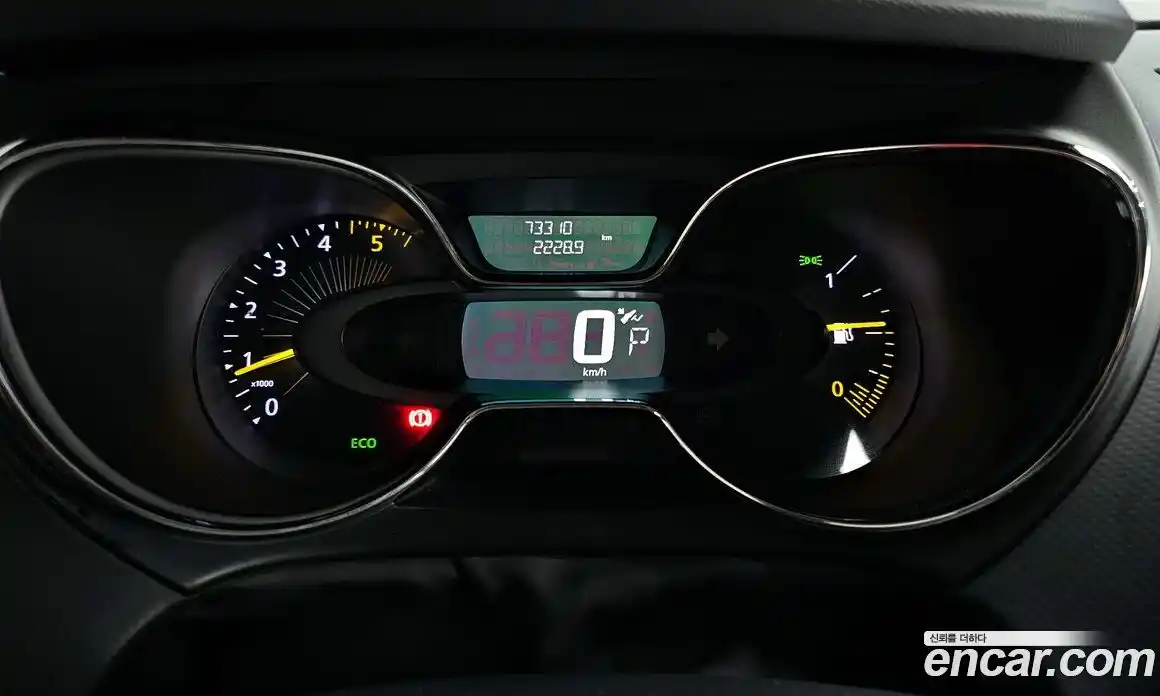 Renault QM3 2016 1.5 Автомат в Москве № 937539, фото 8