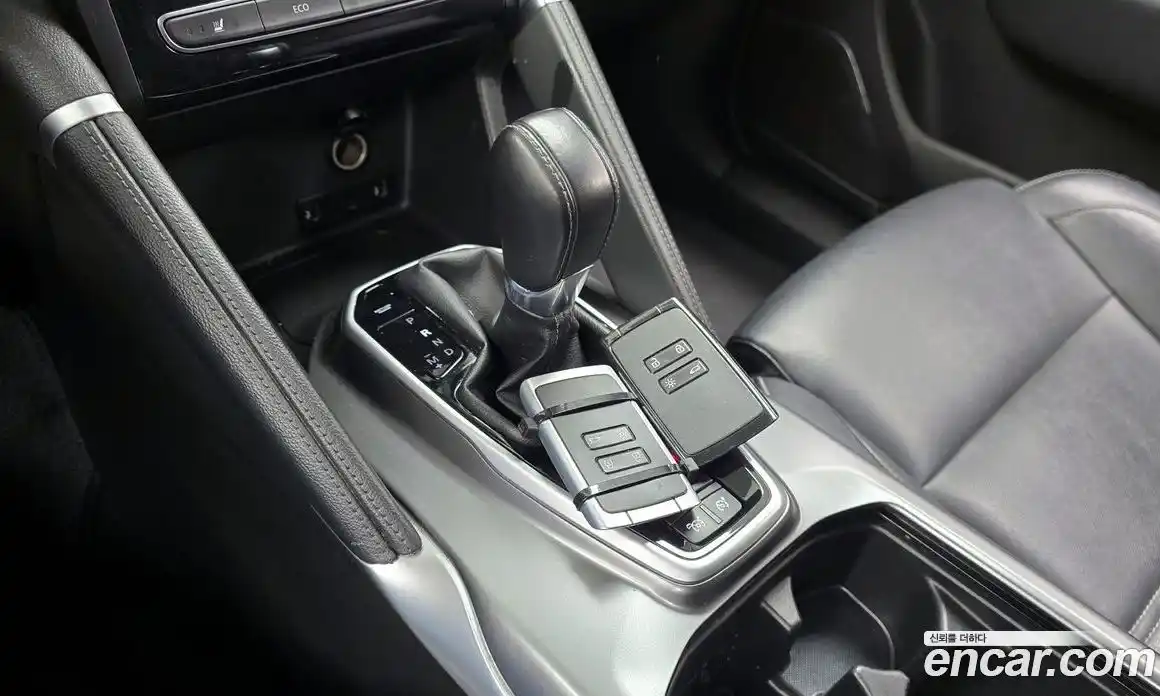 Renault QM6 2022 2.0 гидро в Москве № 937583, фото 9