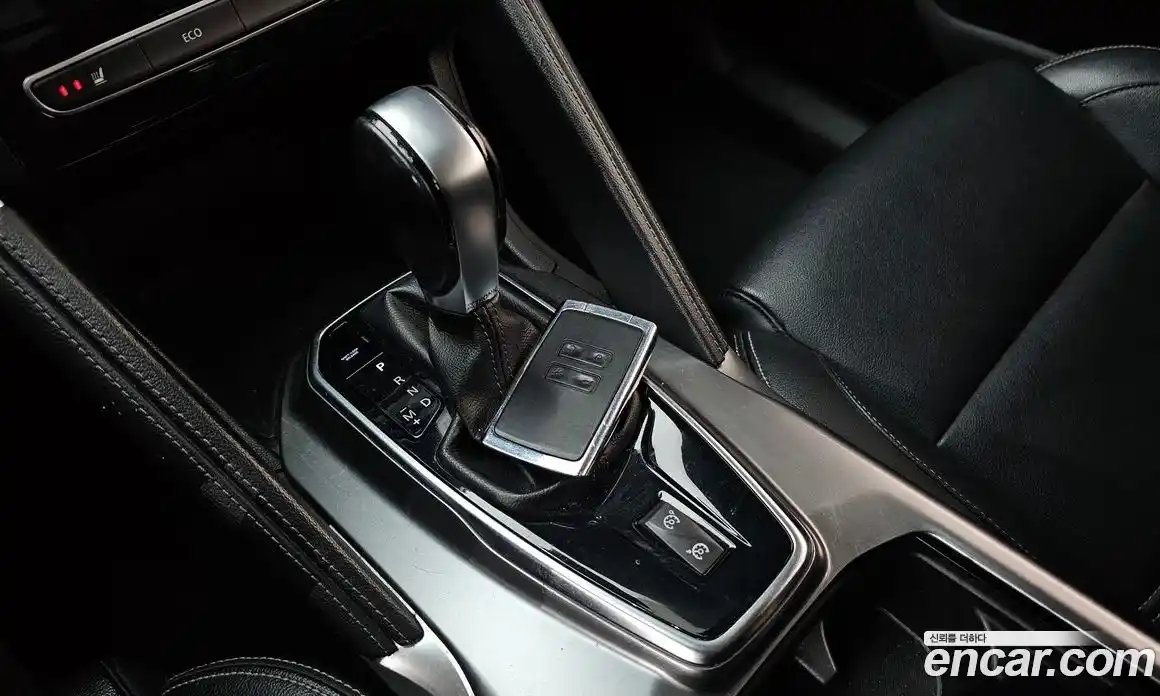 Renault QM6 2018 2.0 гидро в Москве № 937716, фото 9