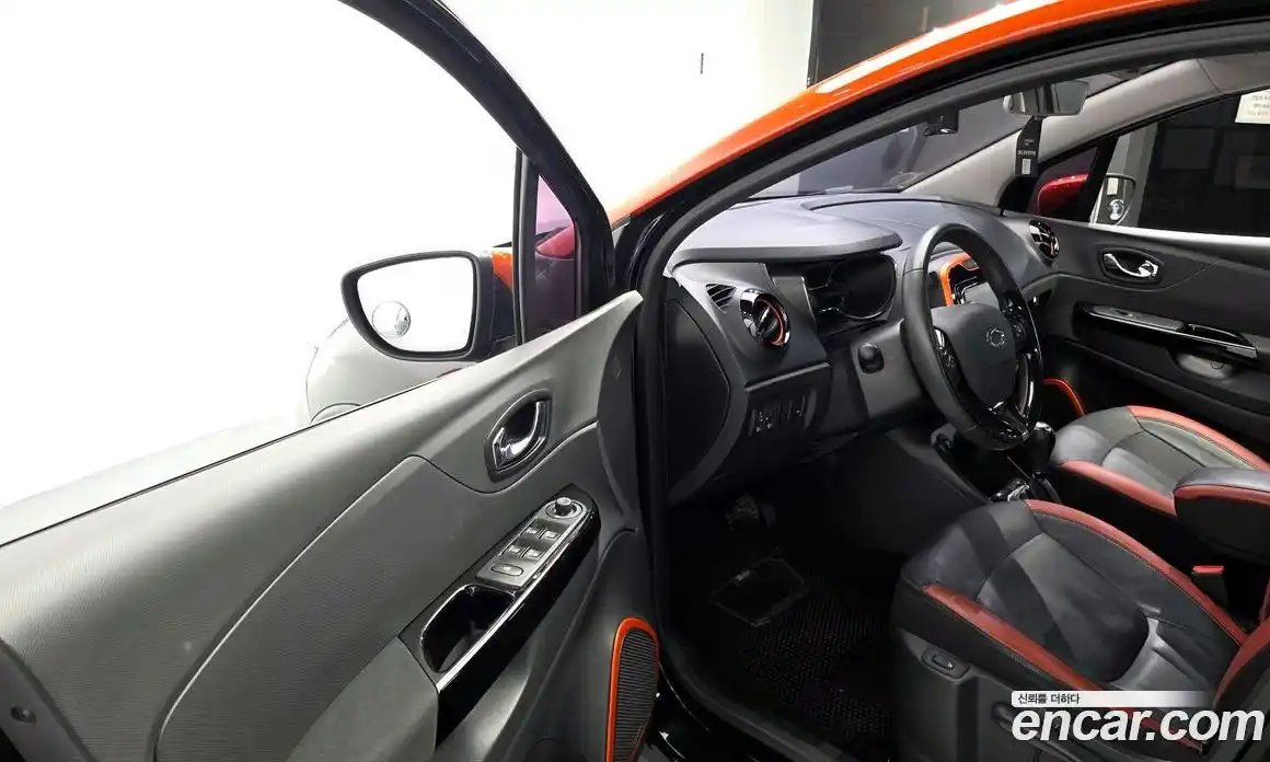 Renault QM3 2015 1.5 гидро в Москве № 937903, фото 11