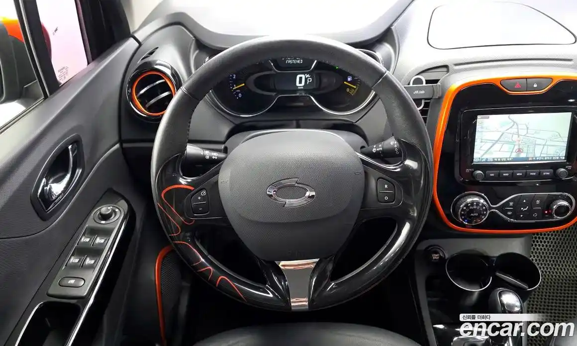 Renault QM3 2015 1.5 гидро в Москве № 937903, фото 13