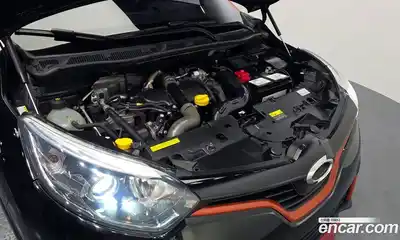 Renault QM3 2015 1.5 гидро в Москве № 937903, миниатюра 6
