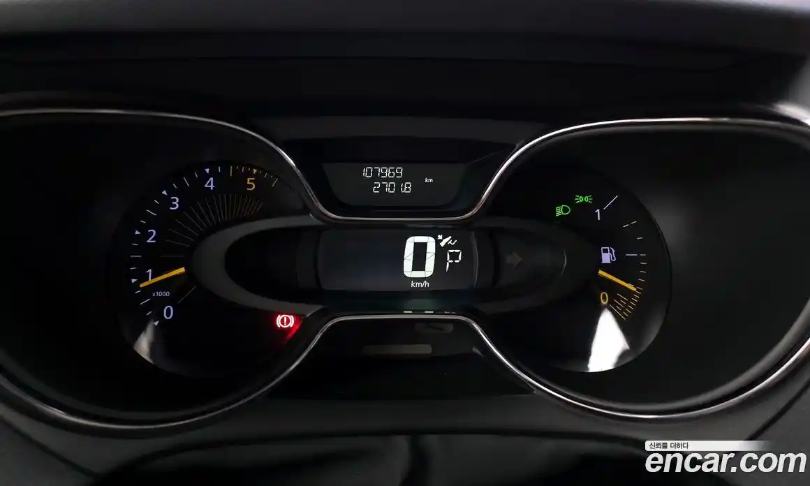Renault QM3 2015 1.5 гидро в Москве № 937903, фото 8