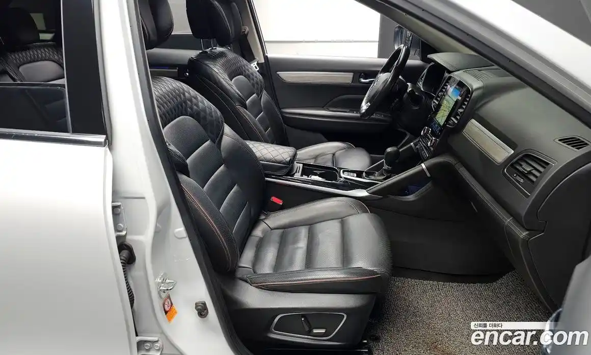 Renault QM6 2021 2.0 гидро в Москве № 938034, фото 10