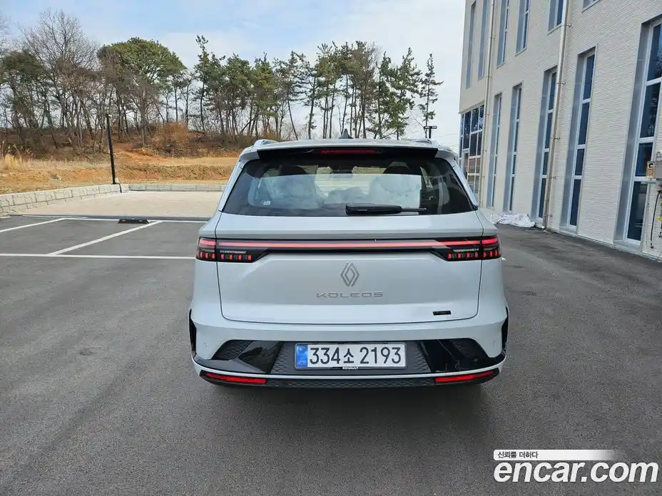 Renault Grand Koleos 2026 2.0 Автомат в Москве № 938417, фото 5