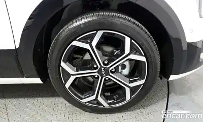 Kia Niro 2025 1.6 Автомат в Москве № 928349, миниатюра 5