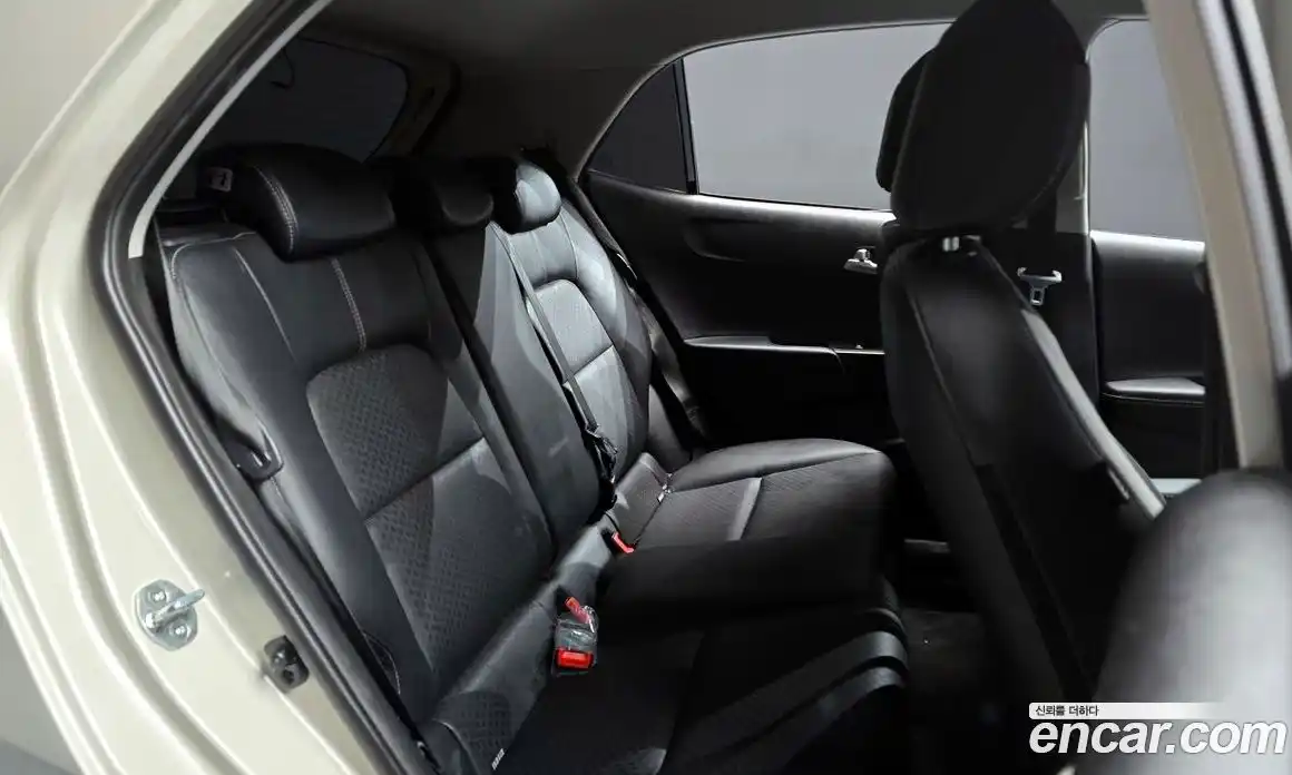 Kia Morning 2019 1.0 Автомат в Москве № 929202, фото 12