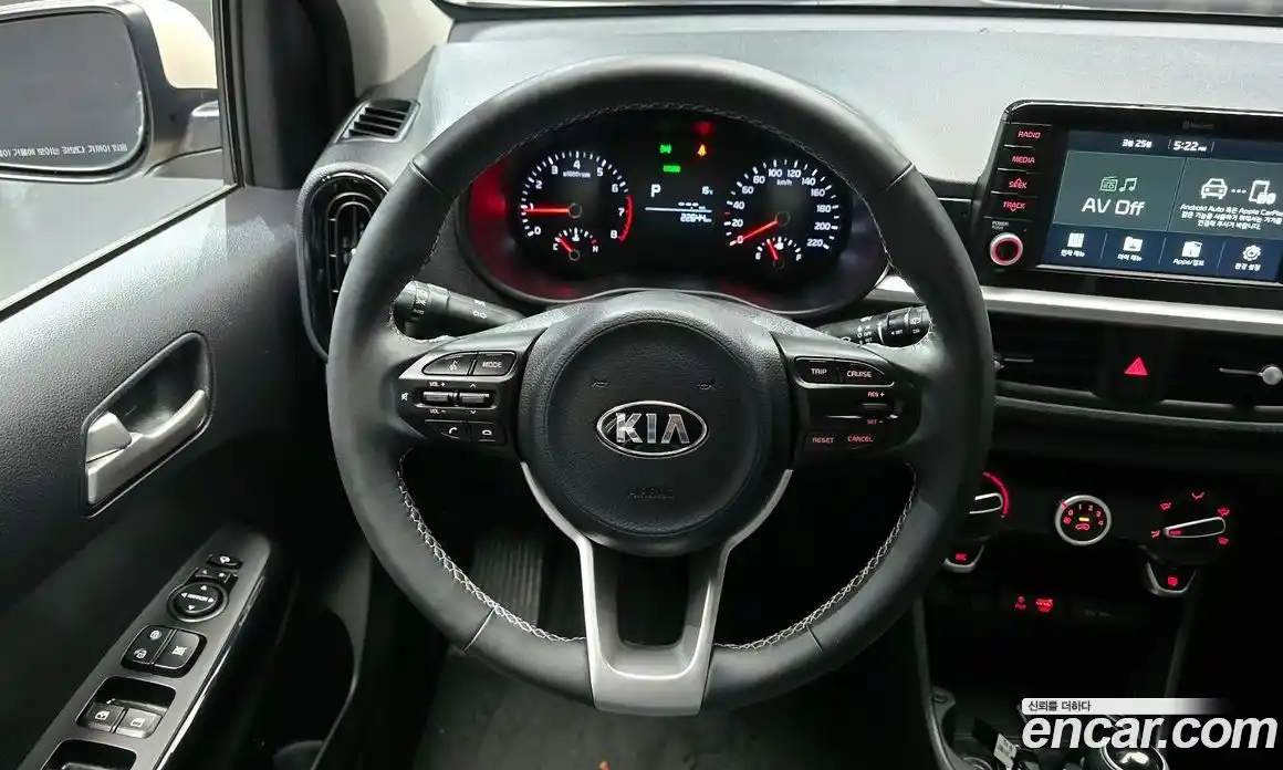Kia Morning 2019 1.0 Автомат в Москве № 929202, фото 14