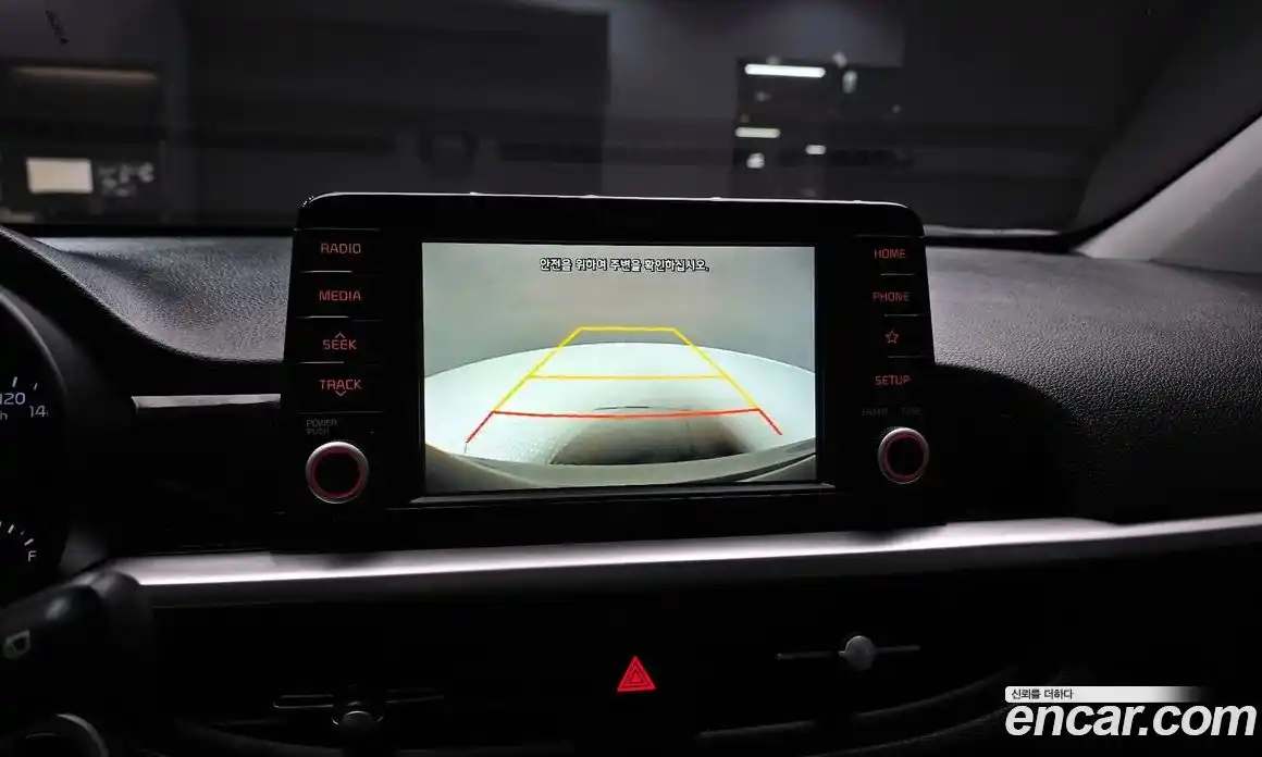 Kia Morning 2019 1.0 Автомат в Москве № 929202, фото 16