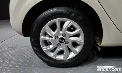 Kia Morning 2019 1.0 Автомат в Москве № 929202, миниатюра 5