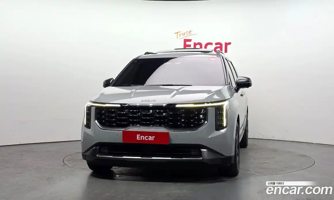 Kia Canival 2024 1.6 Автомат в Москве № 929471, фото 3