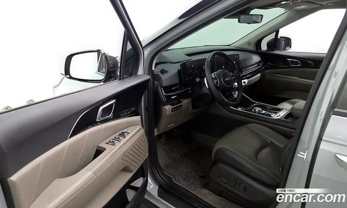 Kia Canival 2024 1.6 Автомат в Москве № 929471, фото 10