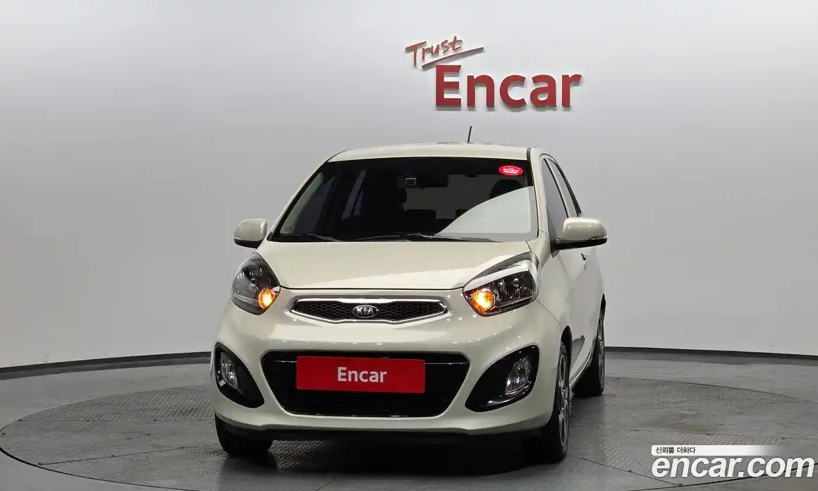 Kia Morning 2013 1.0 Автомат в Москве № 929500, фото 3