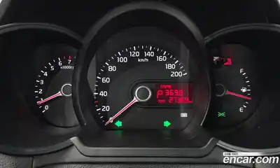 Kia Morning 2013 1.0 Автомат в Москве № 929500, миниатюра 8