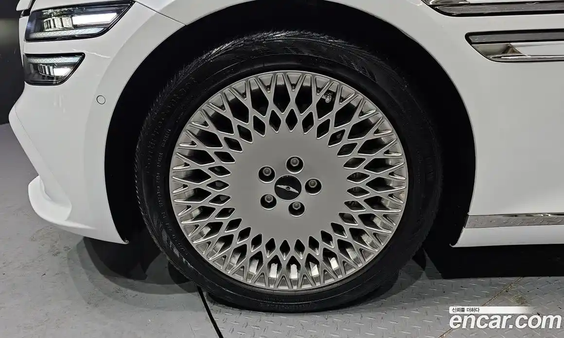 Genesis G80 2024 2.5 Автомат в Москве № 930359, фото 5