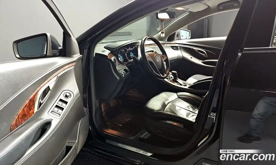 Chevrolet Alpheon 2013 2.4 Автомат в Москве № 935159, фото 12