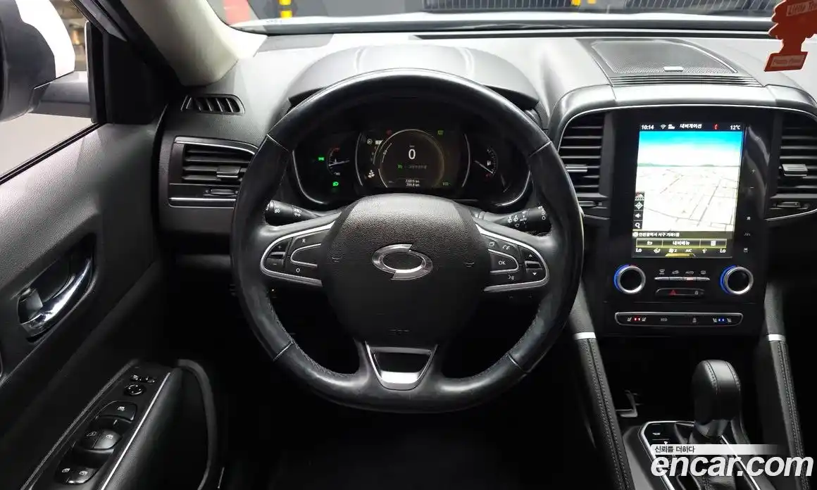 Renault QM6 2017 2.0 гидро в Москве № 937536, фото 13