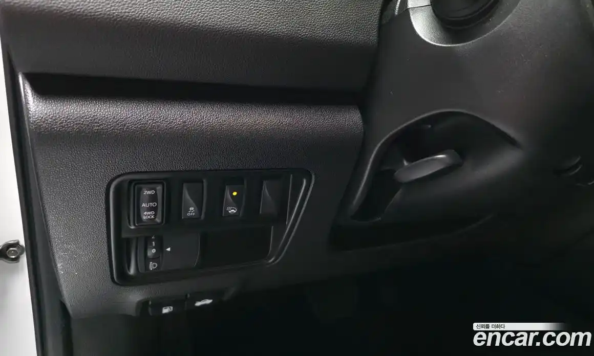 Renault QM6 2017 2.0 гидро в Москве № 937536, фото 17