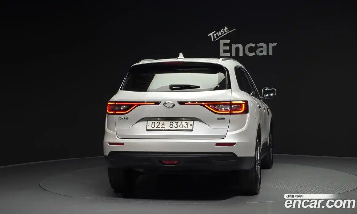 Renault QM6 2017 2.0 гидро в Москве № 937536, фото 4