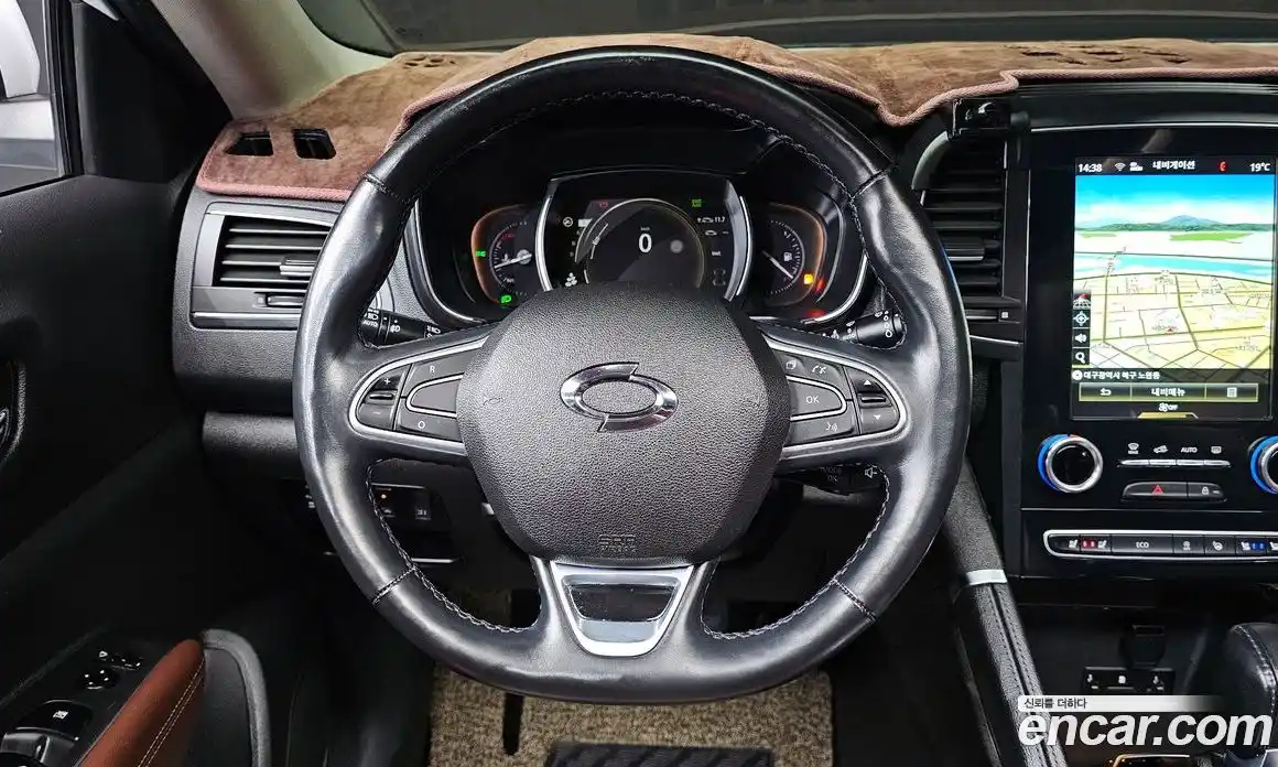 Renault QM6 2018 2.0 гидро в Москве № 938324, фото 13