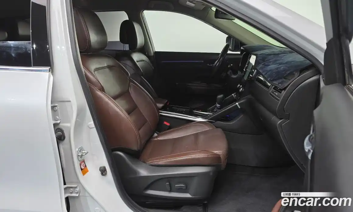 Renault QM6 2018 2.0 Автомат в Москве № 938350, фото 11