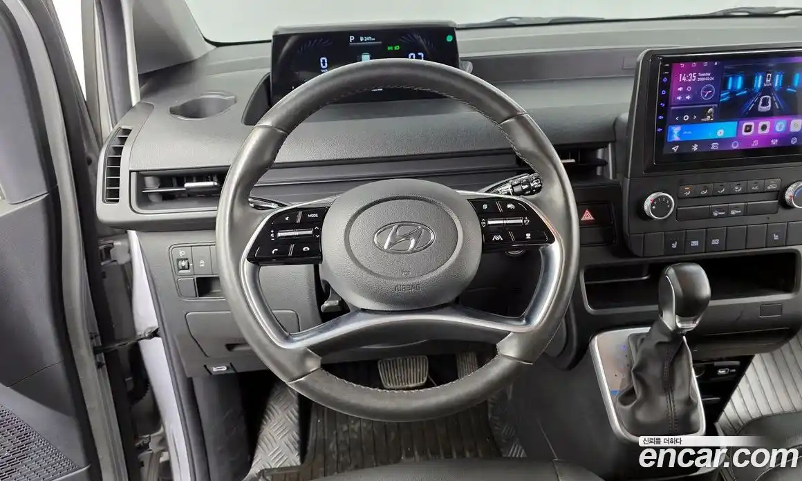 Hyundai Staria 2022 2.2 Автомат в Москве № 926159, фото 12