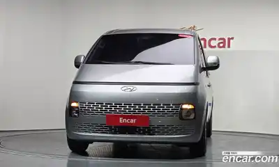 Hyundai Staria 2022 2.2 Автомат в Москве № 926159, миниатюра 2