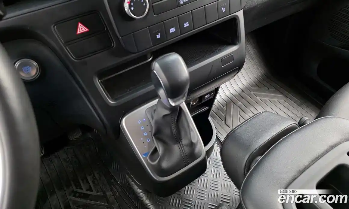 Hyundai Staria 2022 2.2 Автомат в Москве № 926159, фото 8