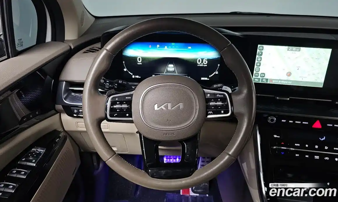 Kia Canival 2022 3.5 Автомат в Москве № 929570, фото 13