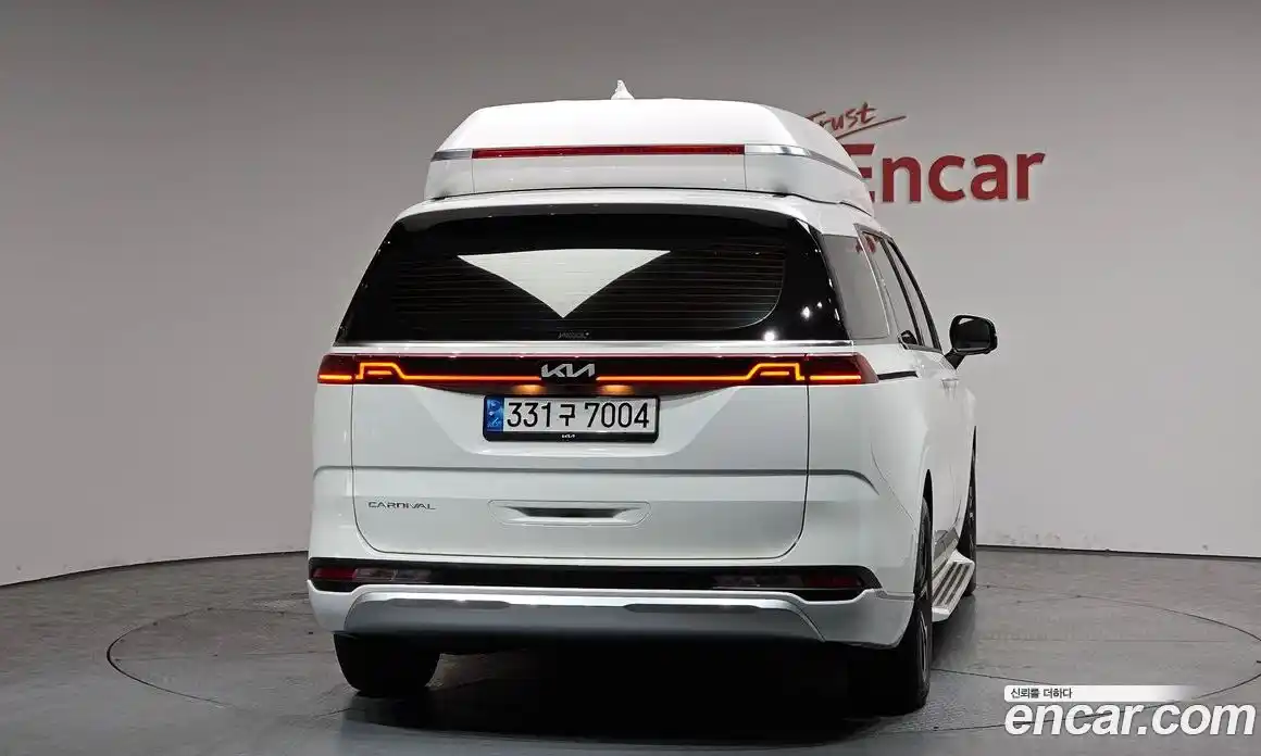 Kia Canival 2022 3.5 Автомат в Москве № 929570, фото 4