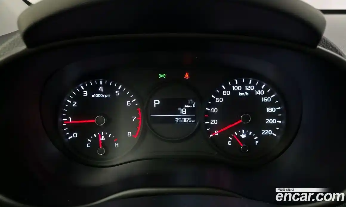 Kia Morning 2018 1.0 Автомат в Москве № 929966, фото 8