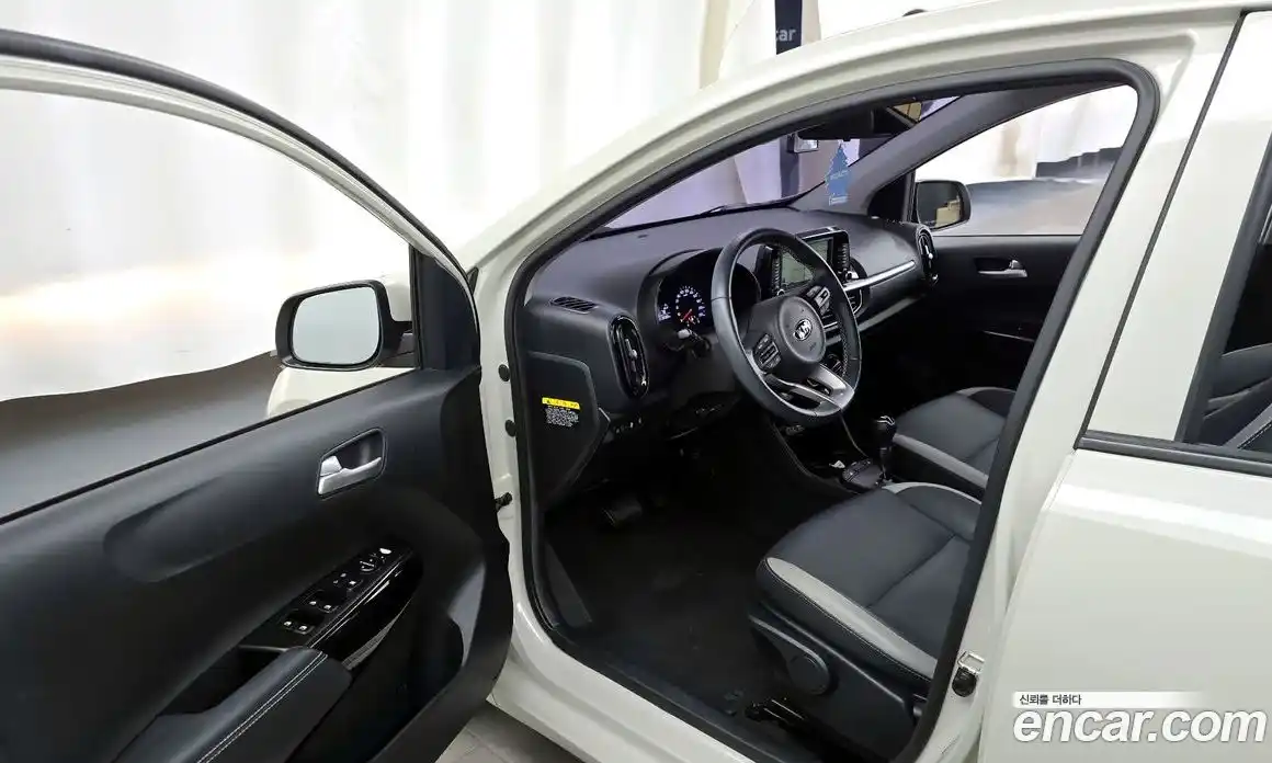 Kia Morning 2018 1.0 Автомат в Москве № 929966, фото 10