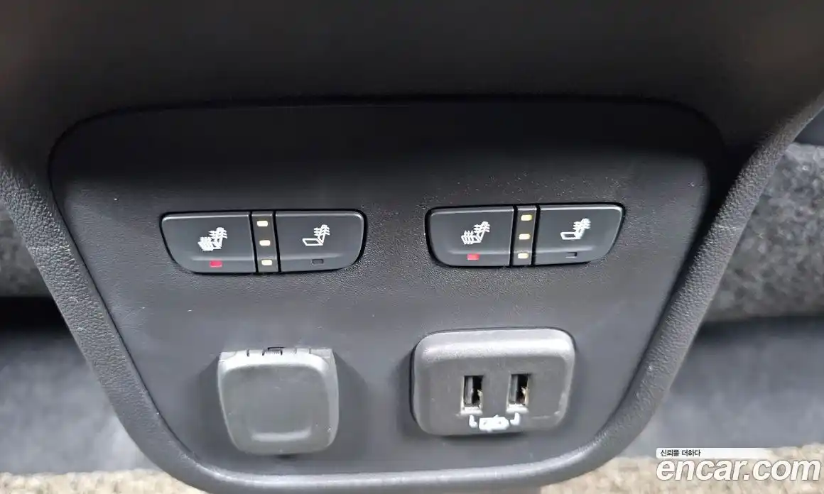 Chevrolet Equinox 2022 1.5 Автомат в Москве № 934408, фото 19