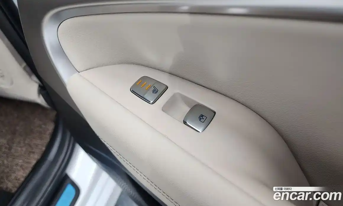 Genesis G70 2024 2.5 гидро в Москве № 930450, фото 18