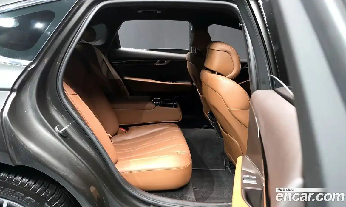 Genesis G80 2022 2.5 Автомат в Москве № 930606, фото 12