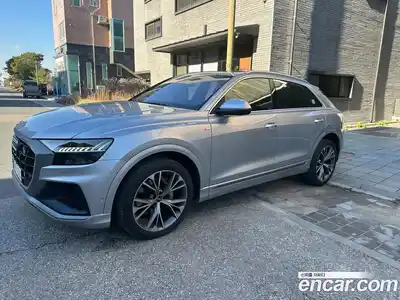Audi Q8, 2021