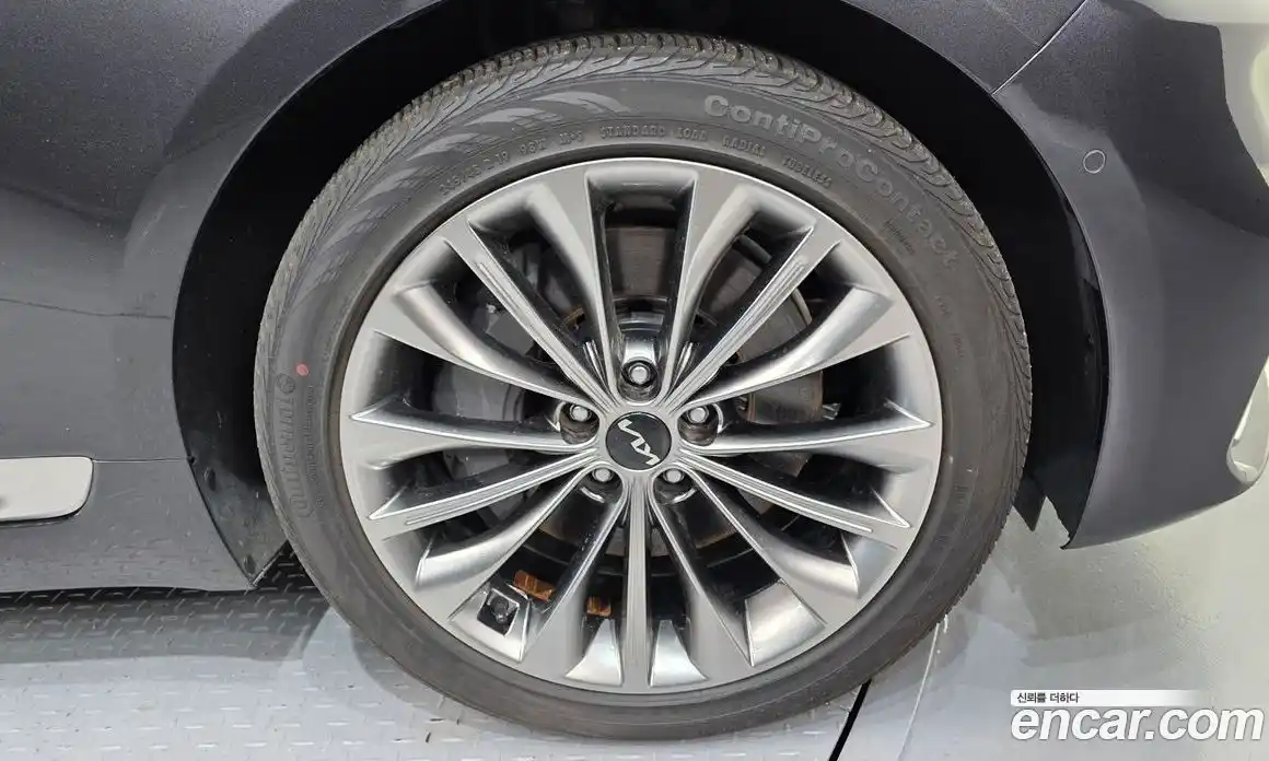 Kia K9 2022 3.8 Автомат в Москве № 929637, фото 5