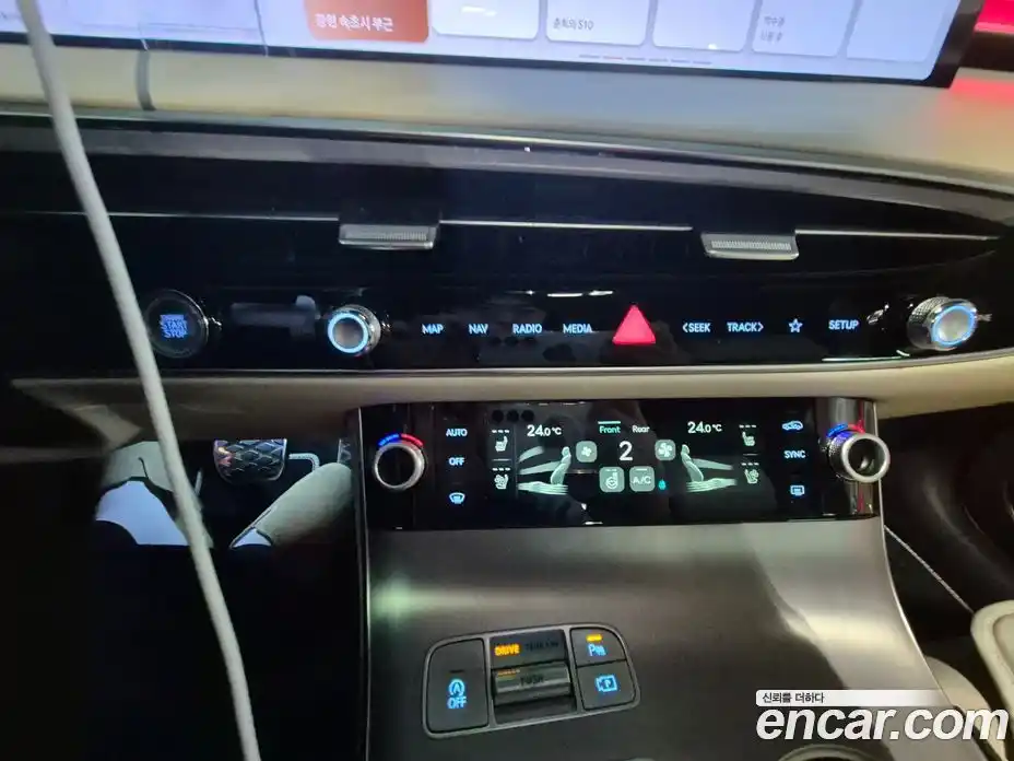 Genesis GV70 2026 2.5 Автомат в Москве № 930249, фото 16