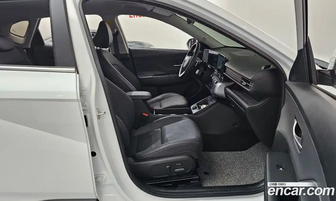 Hyundai Kona 2025 1.6 Автомат в Москве № 926123, фото 11