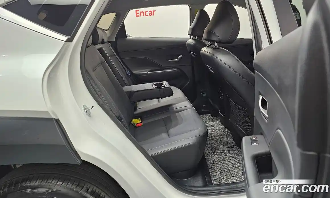 Hyundai Kona 2025 1.6 Автомат в Москве № 926123, фото 12