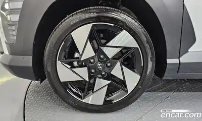 Hyundai Kona 2025 1.6 Автомат в Москве № 926123, миниатюра 5