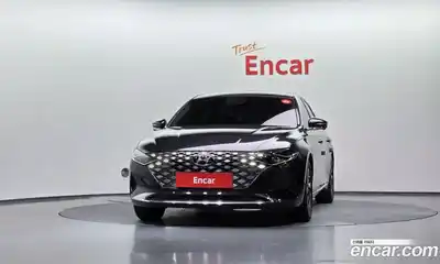 Hyundai Grandeur 2020 2.4 Автомат в Москве № 926142, миниатюра 3