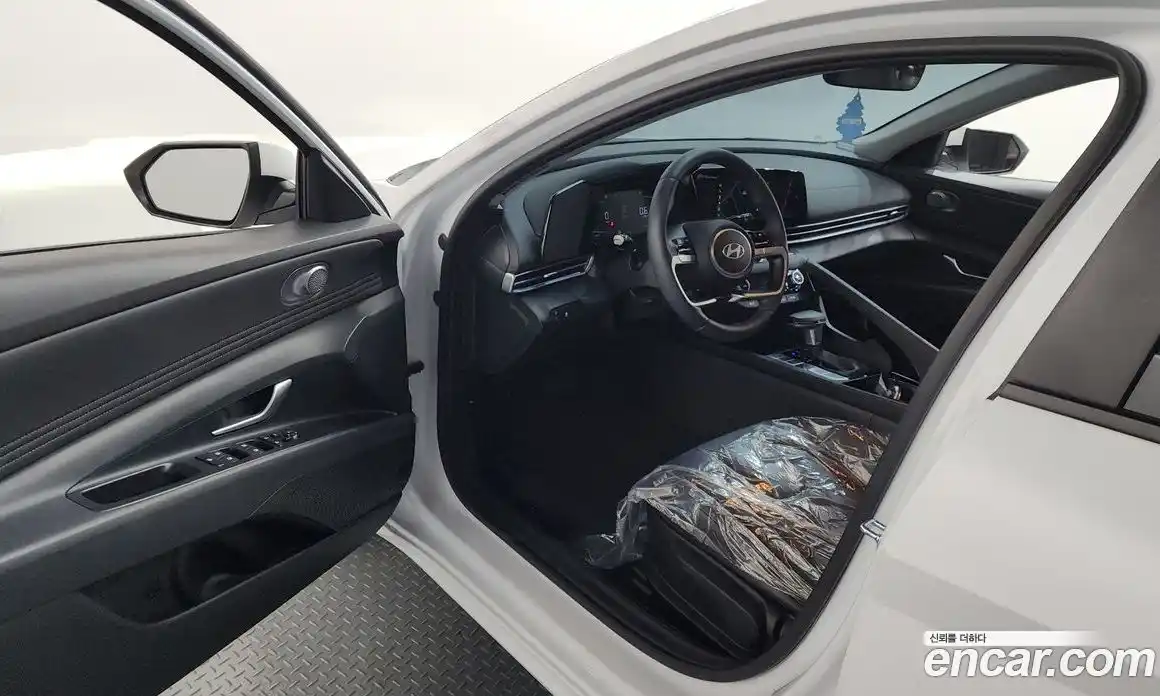Hyundai Avante 2024 1.6 гидро в Москве № 926372, фото 10