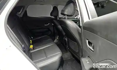 Hyundai Kona 2024 1.6 Автомат в Москве № 927021, миниатюра 11