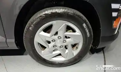 Hyundai Kona 2024 1.6 Автомат в Москве № 927021, миниатюра 5