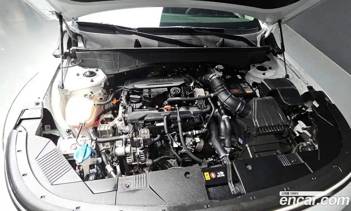 Hyundai Kona 2024 1.6 Автомат в Москве № 927021, фото 6