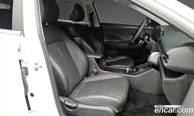 Hyundai Kona 2024 1.6 Автомат в Москве № 927021, миниатюра 10