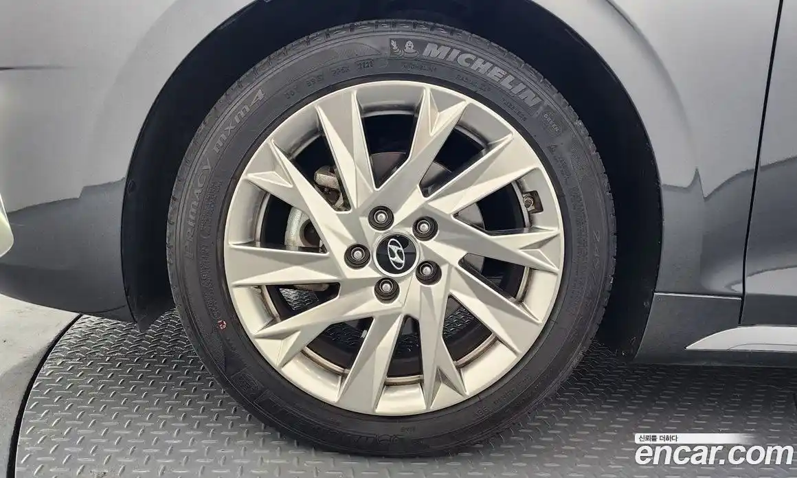 Hyundai Grandeur 2020 2.4 Автомат в Москве № 927299, фото 5